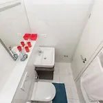 Dante With Sea View & Private Pool בית נופש מאקרסקה