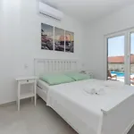 Dante With Sea View & Private Pool מאקרסקה