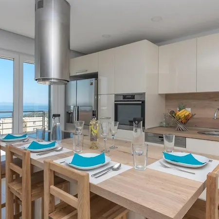 펜션 Dante With Sea View & Private Pool *